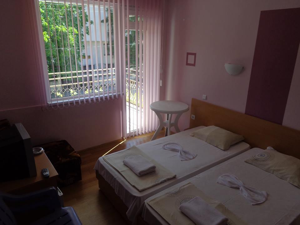 Guest Rooms Rusalka كرانيفو المظهر الخارجي الصورة