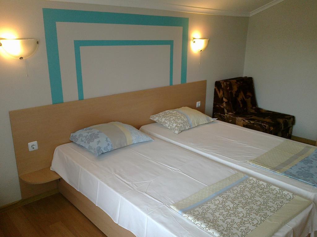 Guest Rooms Rusalka كرانيفو المظهر الخارجي الصورة