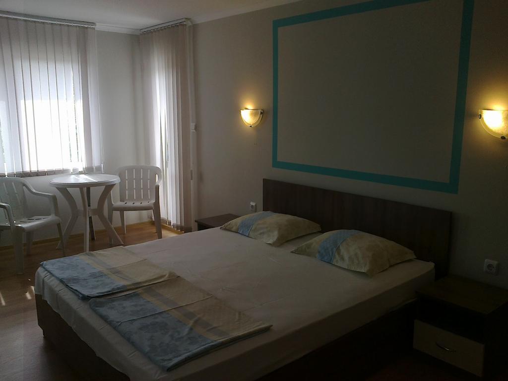 Guest Rooms Rusalka كرانيفو المظهر الخارجي الصورة