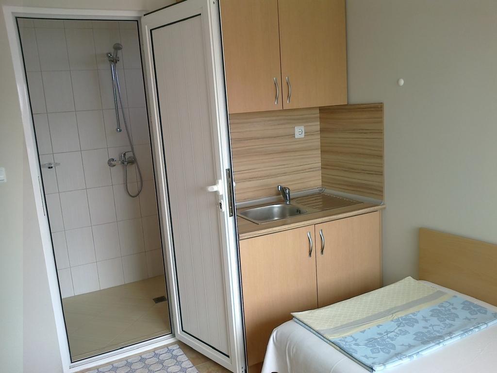 Guest Rooms Rusalka كرانيفو الغرفة الصورة